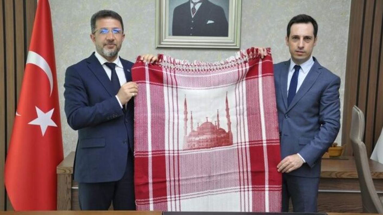 Şırnak Üniversitesi Rektöründen Uludere'ye ziyaret