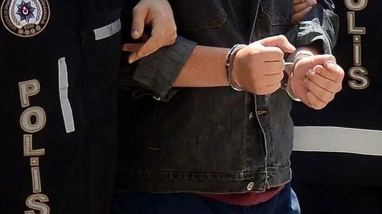 Göçmen kaçakçılarına operasyon: 1 tutuklama 4 serbest bırakma