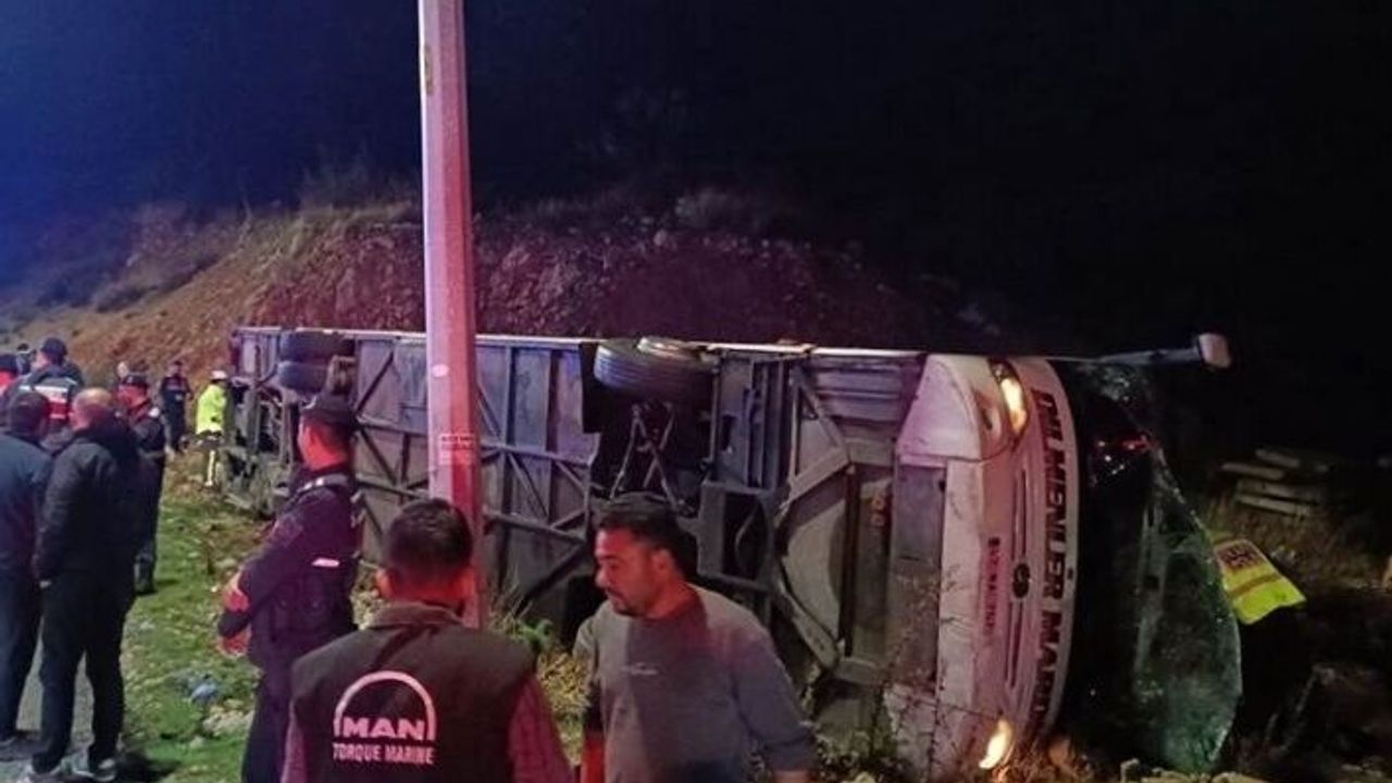 Mardin otobüsü kaza geçirdi 9 ölü 30 kişi yaralı