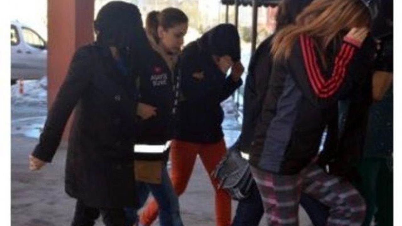 Şırnak'ta Fuhuş operasyonu 9 kişi gözaltında
