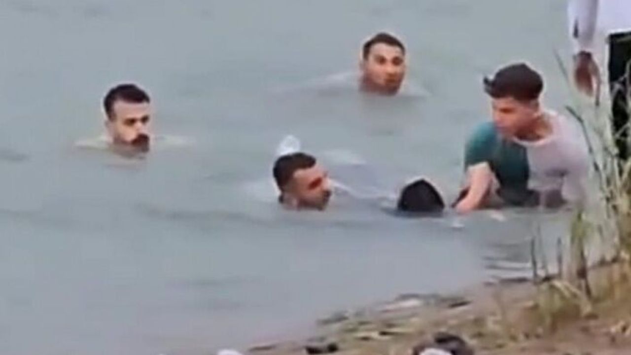Köprüden atlayan kız çocuğu vatandaşlar kurtardı