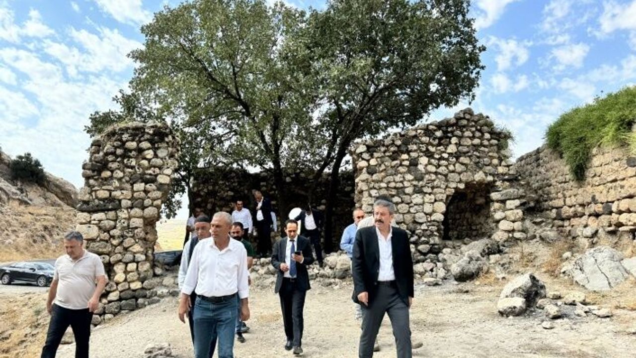 Feqiye Teyra medresesi restore ediliyor