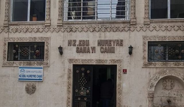Camii Cemaetti hırsızların hedefinde
