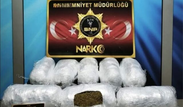 Yolcu otobüsünde 9 Kilo esrar ele geçirildi