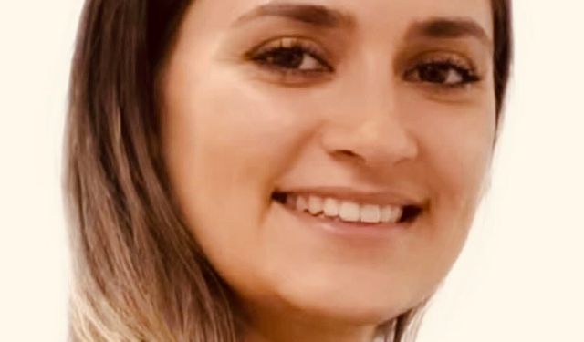 Hemşire evinde ölü bulundu