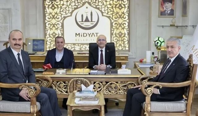 Mehmet Şimşek Midyat’ta