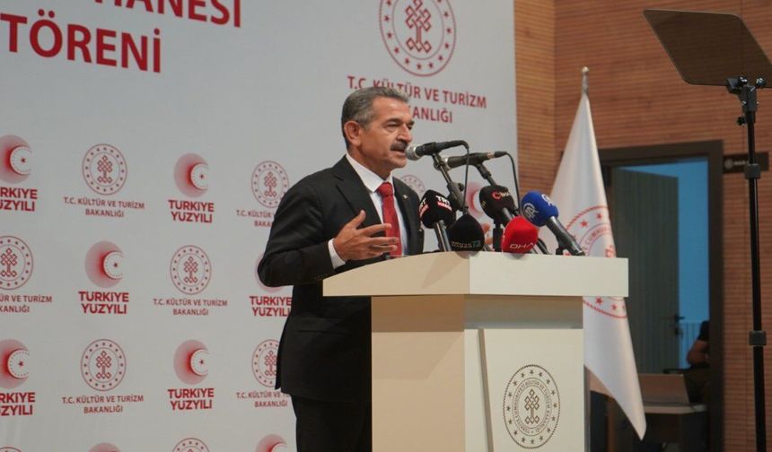 Vali Ekici: "Şırnak, Türkiye Yüzyılı'nı inşa edecek bilim insanlarını yetiştiriyor