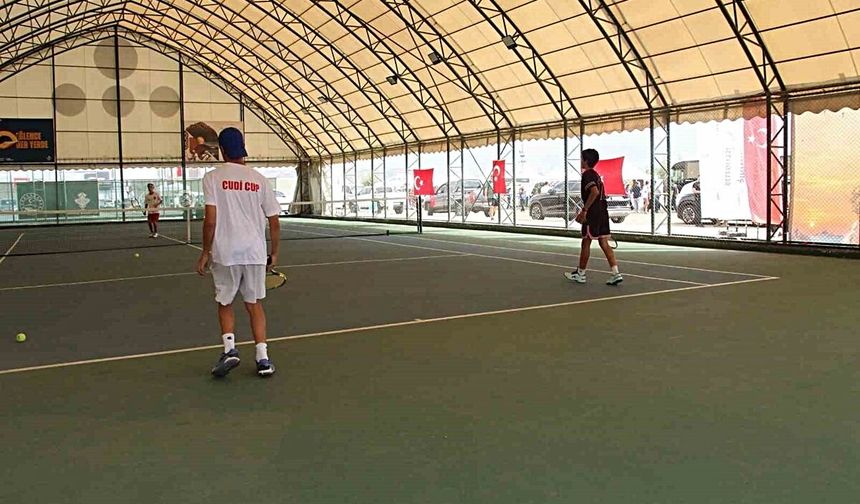 Şırnak’ta 5. Cup uluslar arası turnuva başladı