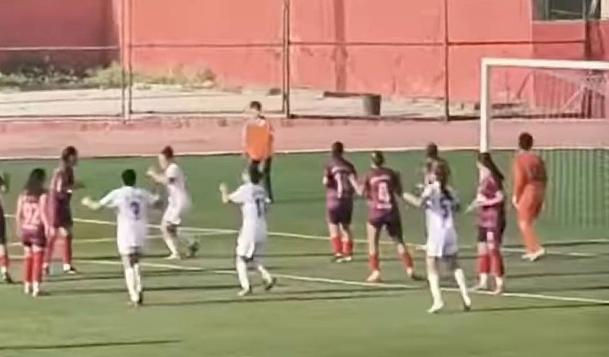 Silopi Kadın Futbol takımı galip geldi